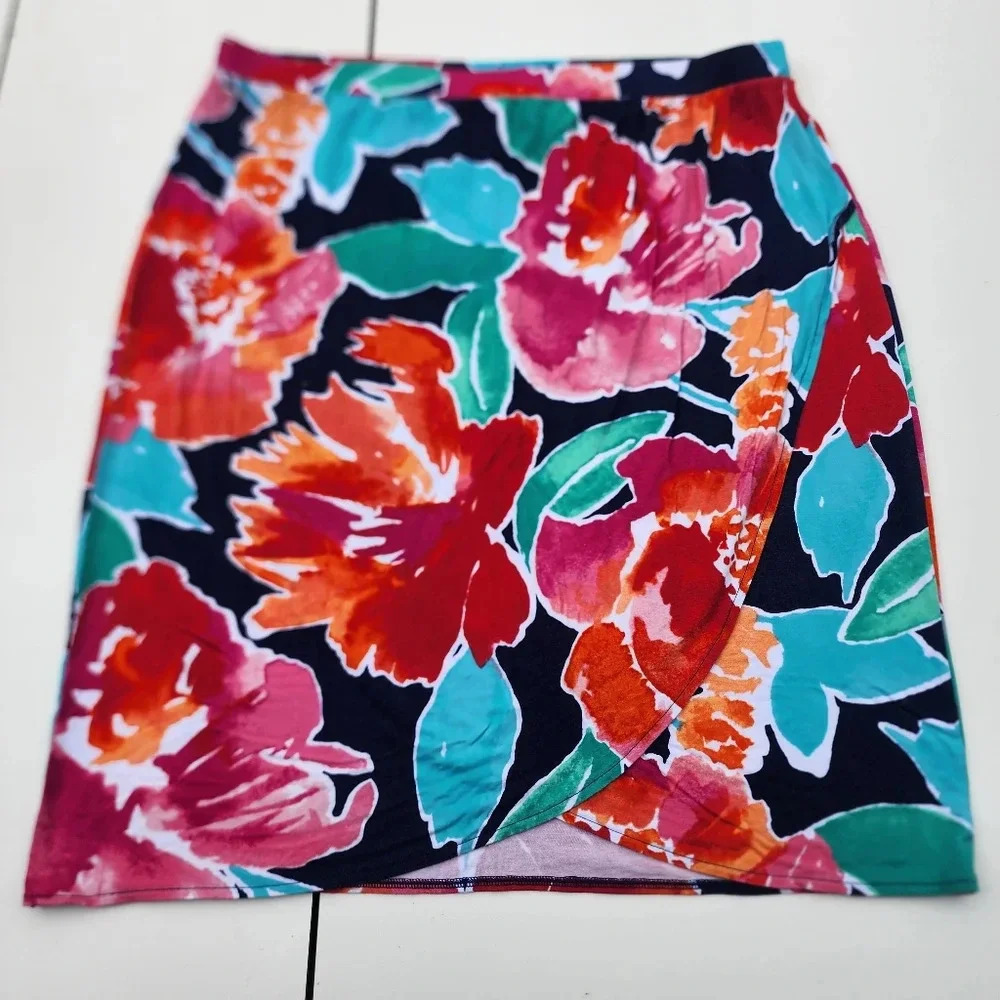 Liz Claiborne Women's Floral Stretch Faux Wrap Skirt Knee Length Red Pink Sz XL
